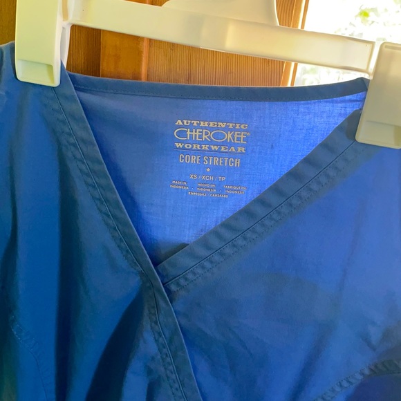 Scrub Set - Picture 2 of 5